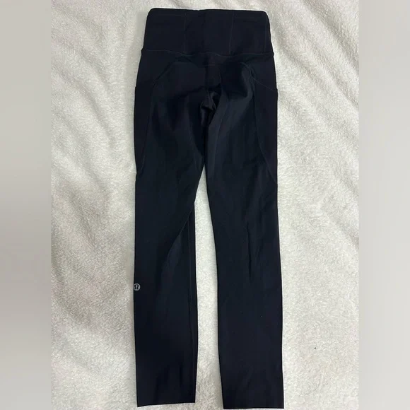 Lululemon fast and free leggings size 2 - Picture 4 of 7